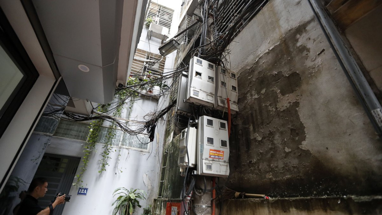 Vietnam'daki yangında ölü sayısı 30'a yükseldi