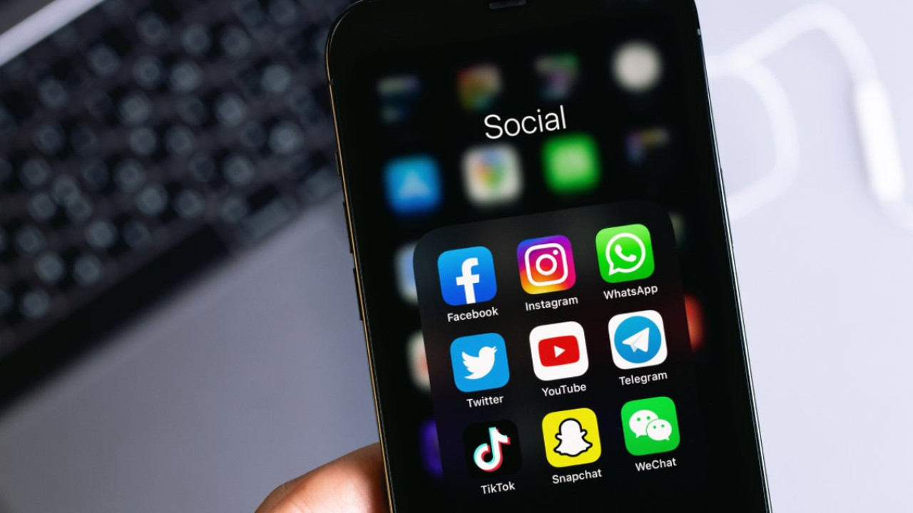 Sosyal medyayı ele geçirdiler. Bu tuzağa sakın düşmeyin