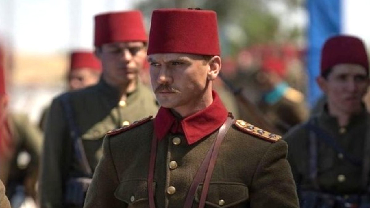 Atatürk filminden paylaşılan kare heyecan yarattı