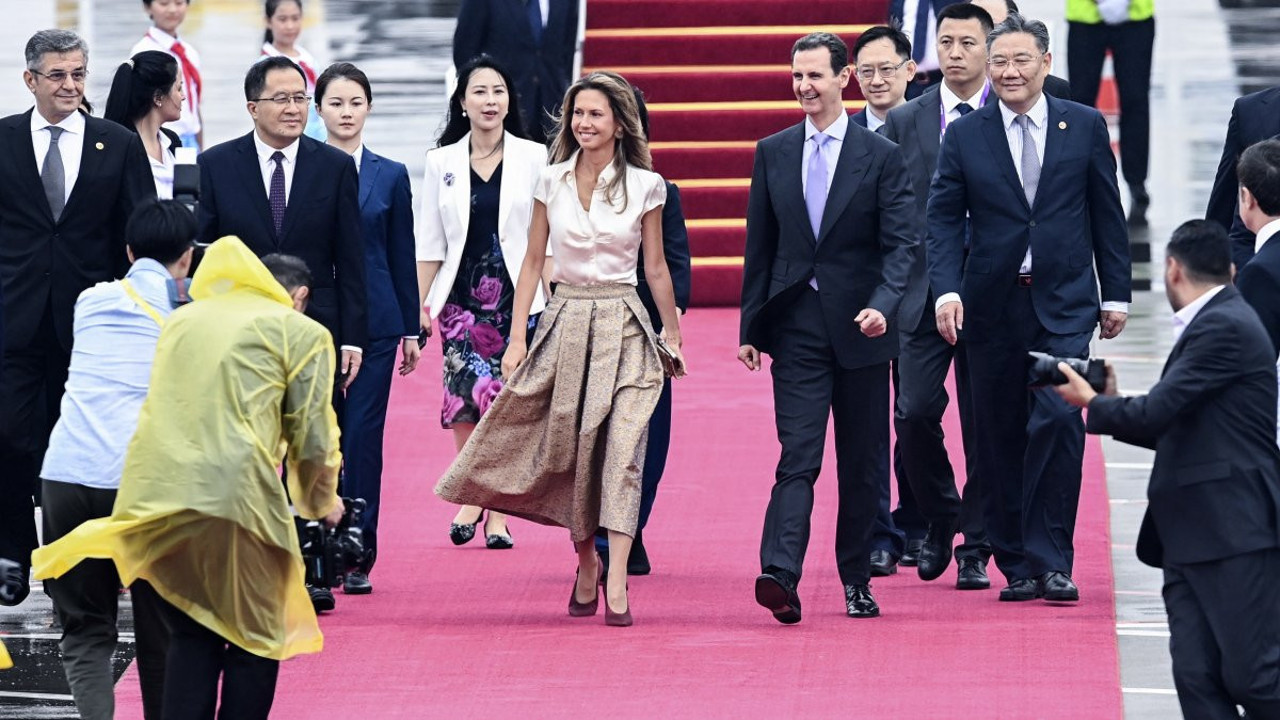 Esad Çin’e gitti. Suriyeliler de Suriye’de savaş var denilerek Türkiye’ye alınıyor