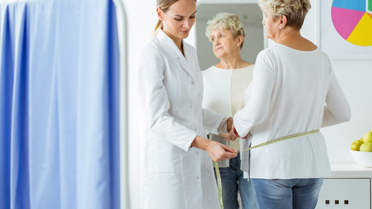 Uzmanından kadınlara müjde. Menopozda oluşan kilolardan kurtulmak için öneriler