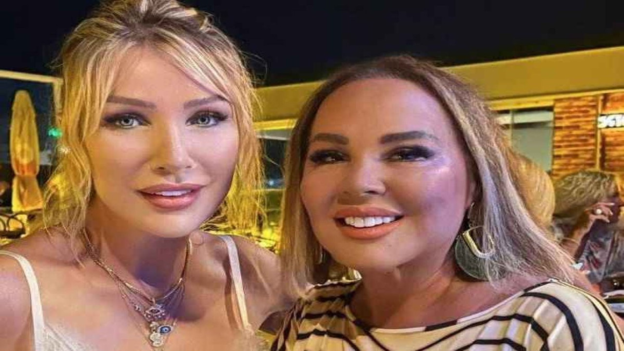 Seda Sayan Safiye Soyman’ın gönlünü bakın nasıl aldı. Sosyal medyasından silmişti