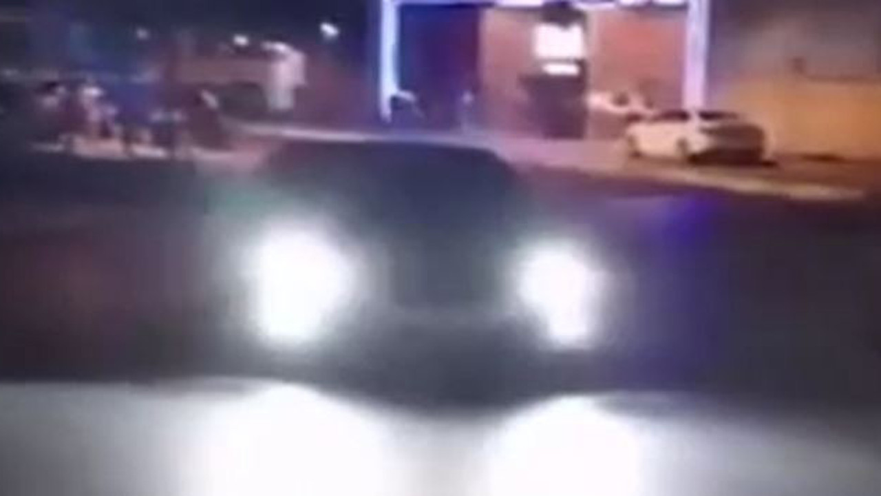 Drif atan sürücünün cüzdanı boşaldı