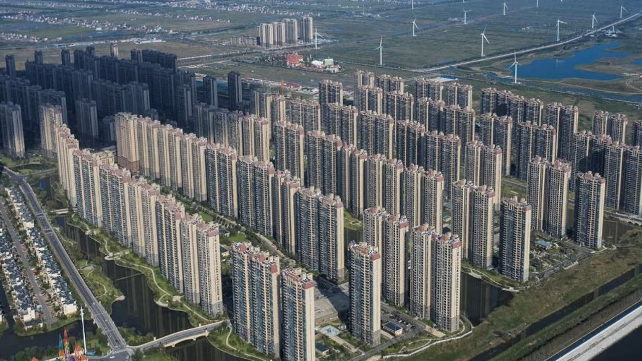 Dünya devi emlak şirketinin iflası an meselesi. 120 bin kişi işsiz kalacak. Borcu dudak uçuklattı