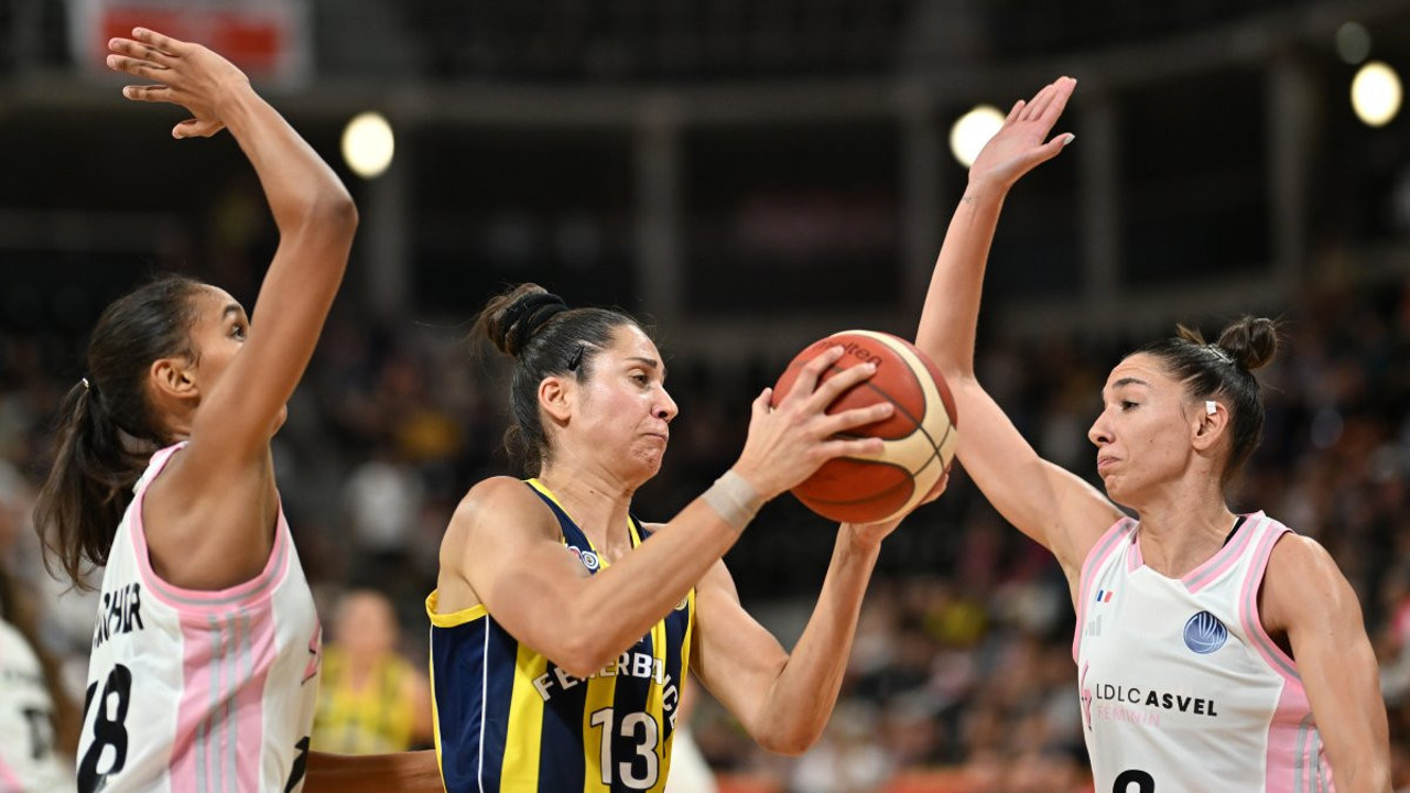 Fenerbahçe Şampiyon. Süper Kupa'da Asvel'i yendi