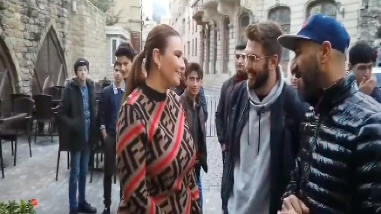 Ganire Paşayeva'nın, Türkiye'den Azerbaycan'a giden iki gençle olan konuşması: "Bir milletin iki devletiyiz. Öz vatanınıza hoş geldiniz"