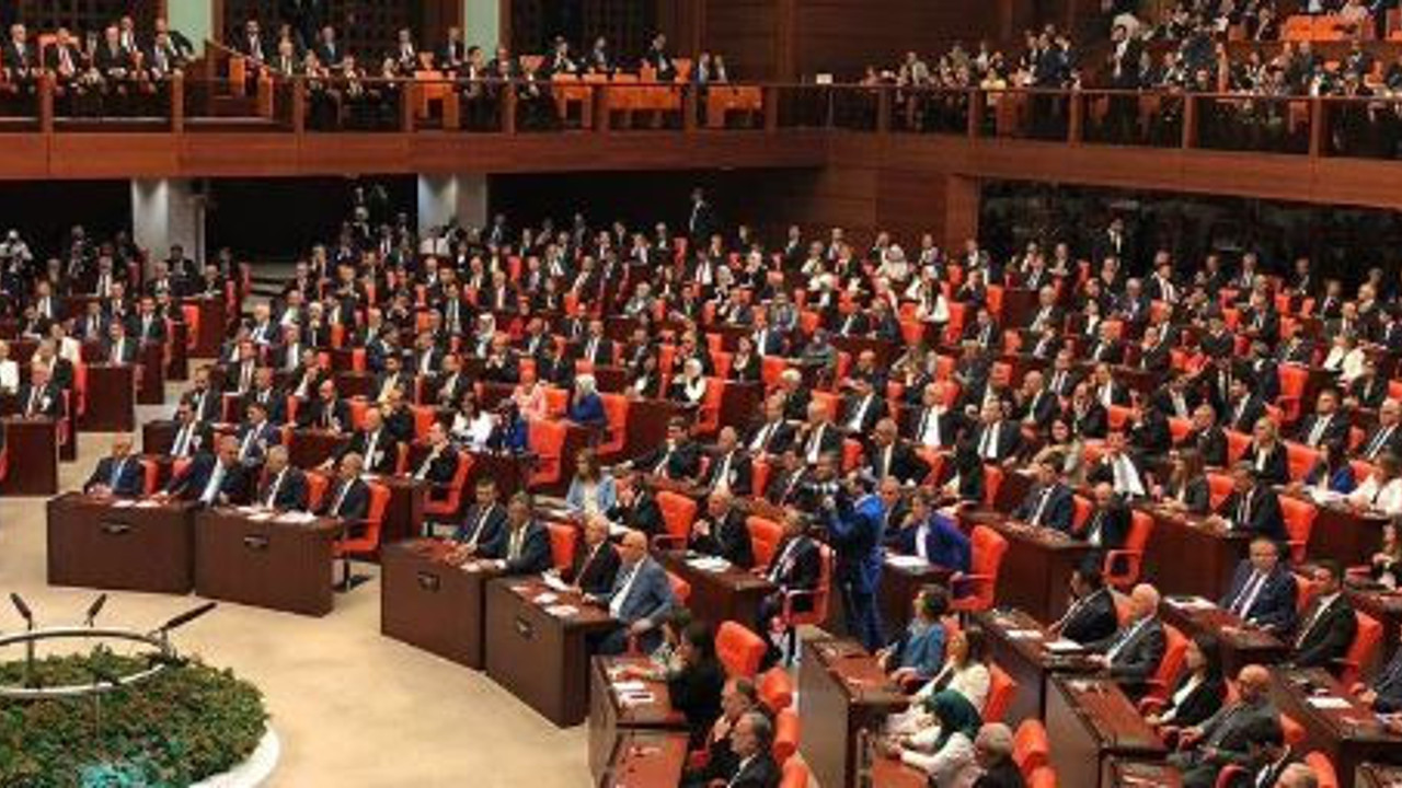 Süresiz başkanlık. Cumhur İttifakı, Erdoğan'ı 2028'de yeniden aday yapmanın yolunu arıyor