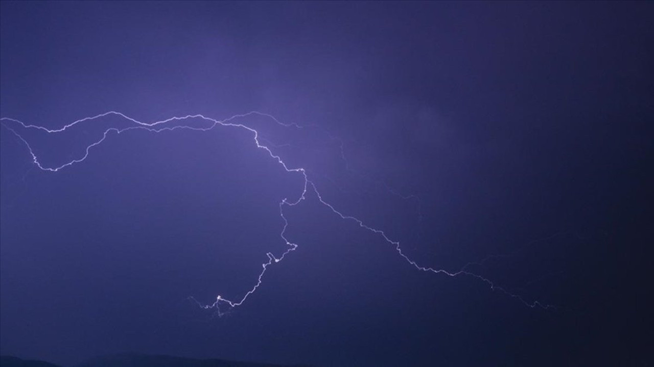 Meteoroloji yarın 7 il için uyardı: Çok kuvvetli geliyor. Dikkatli ve tedbirli olun