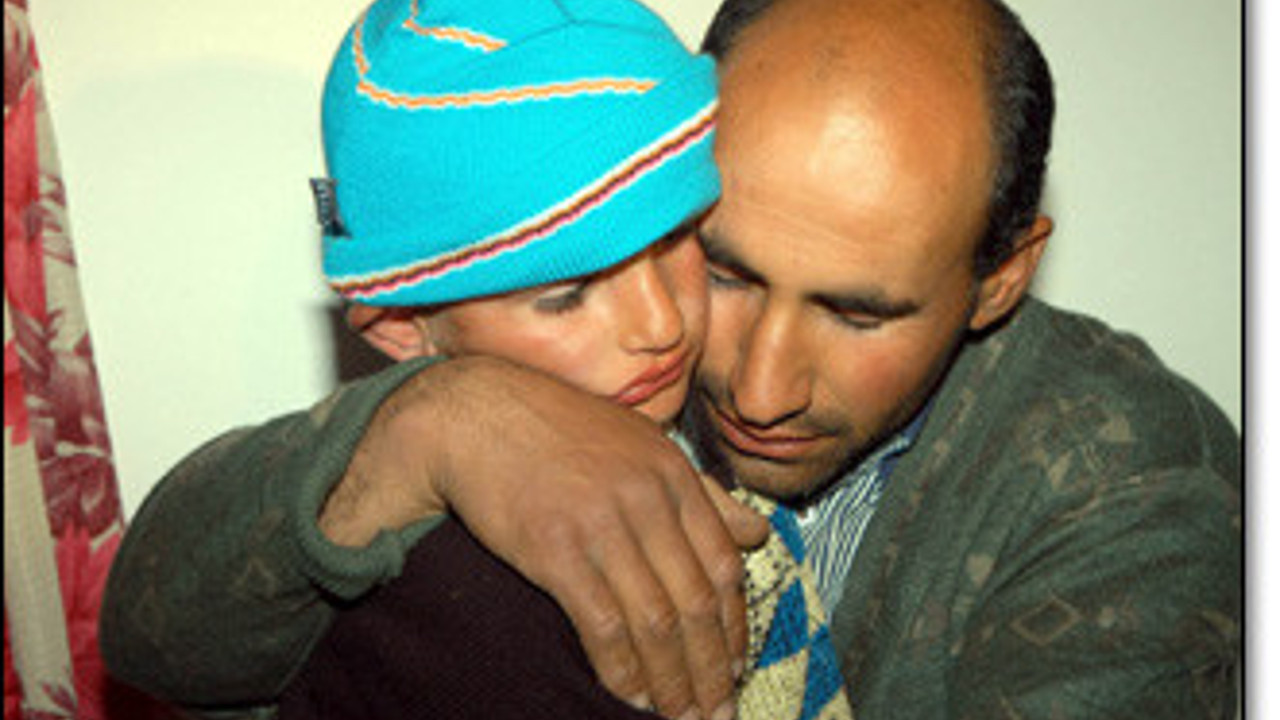 Ankara'daki terör saldırısının altından dram çıktı. Terör kurbanı veteriner Mikail'in hikayesi yürekleri dağladı