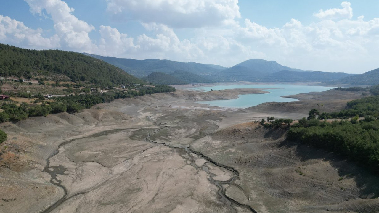 Kozan Barajında su seviyesi alarm veriyor