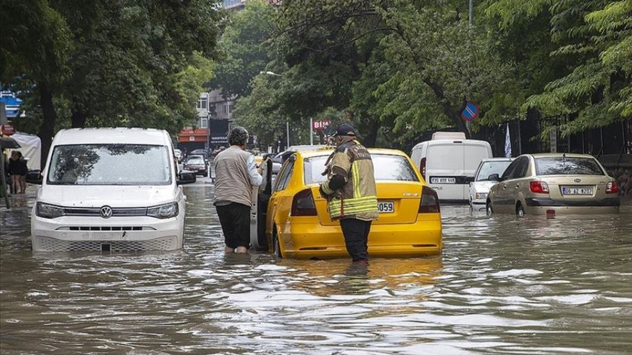 İstanbul'da yağışın biteceği tarih belli oldu