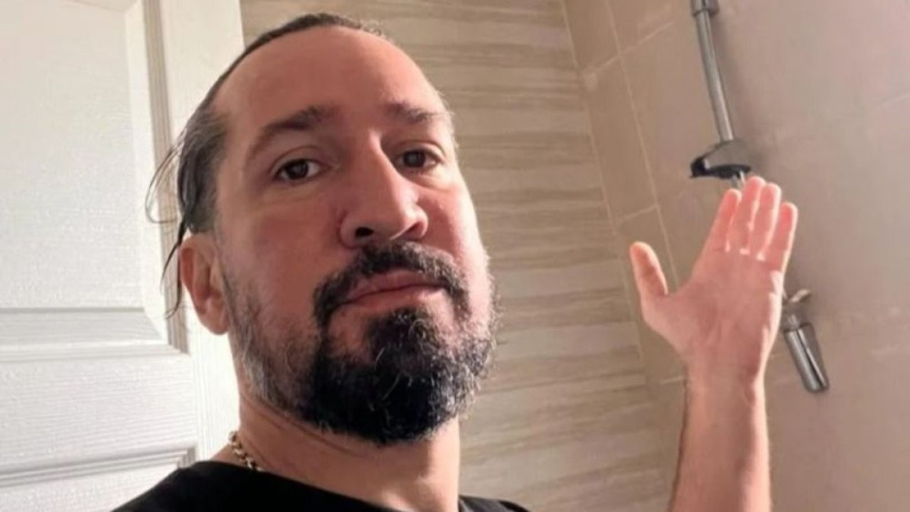 Doğukan Manço'nun evini su bastı. ‘Gecem kabus gibi geçti’