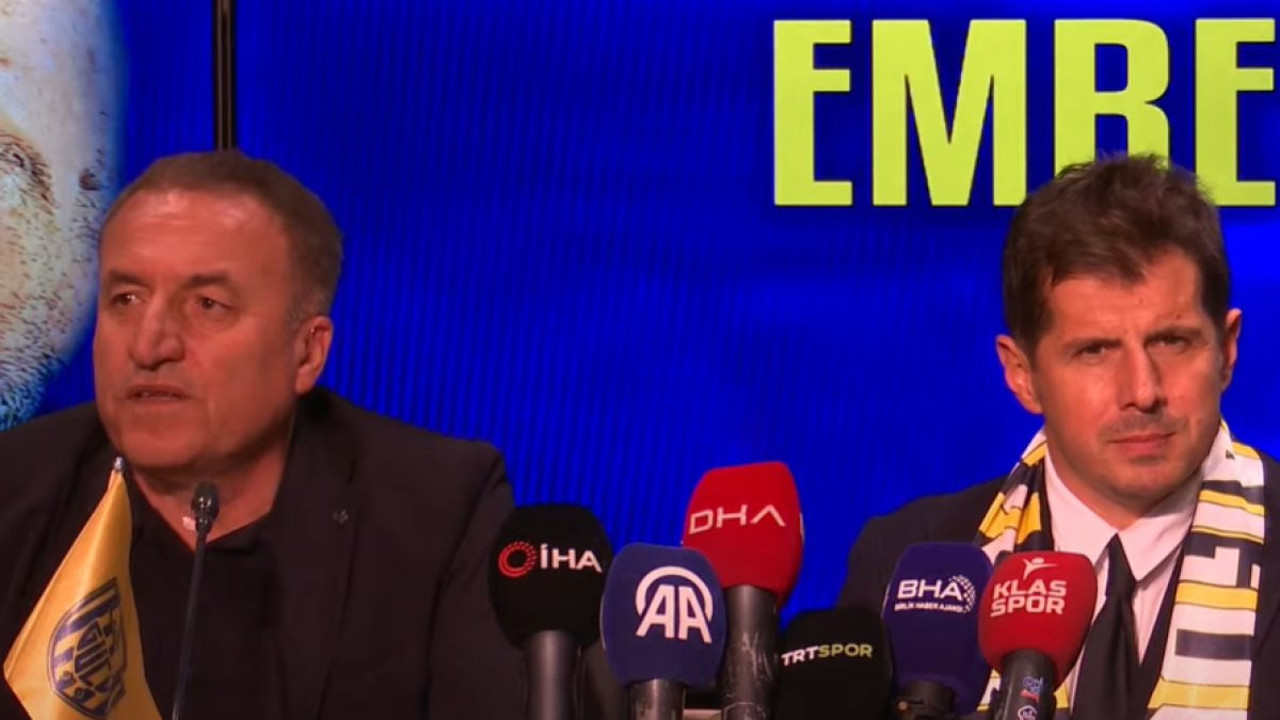 Emre Belözoğlu resmen Ankaragücü'nde. Galatasaray ve Fenerbahçe'nin ligdeki yarışıyla ilgili flaş bir iddia ortaya attı