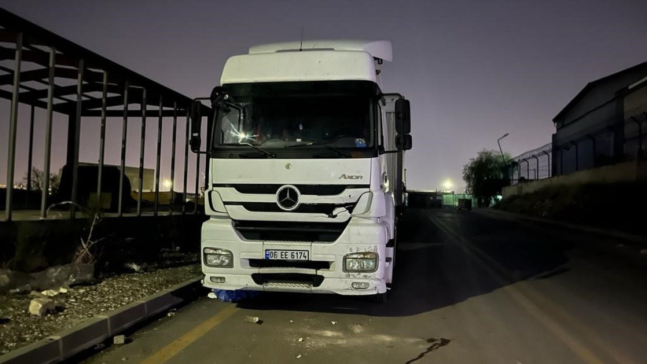 Ankara’da bir kişi tır ve dorse arasına sıkışarak hayatını kaybetti