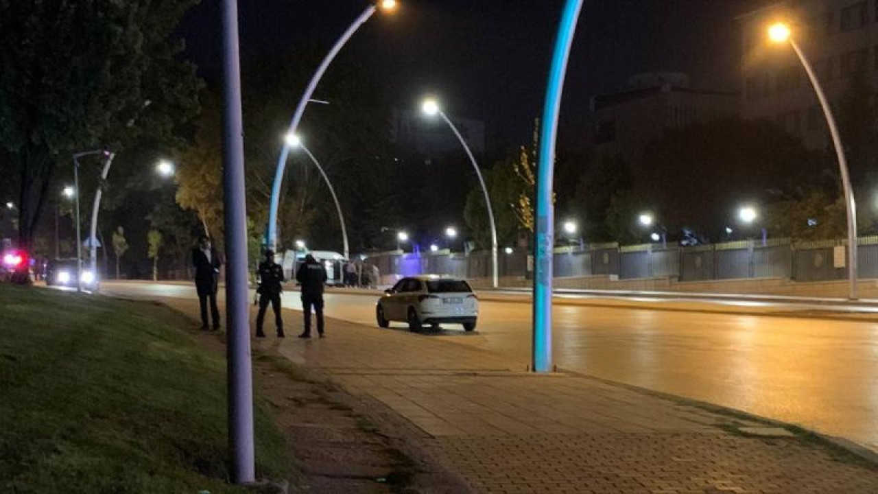 Ankara'da şüpheli paket polis ekiplerini alarma geçirdi
