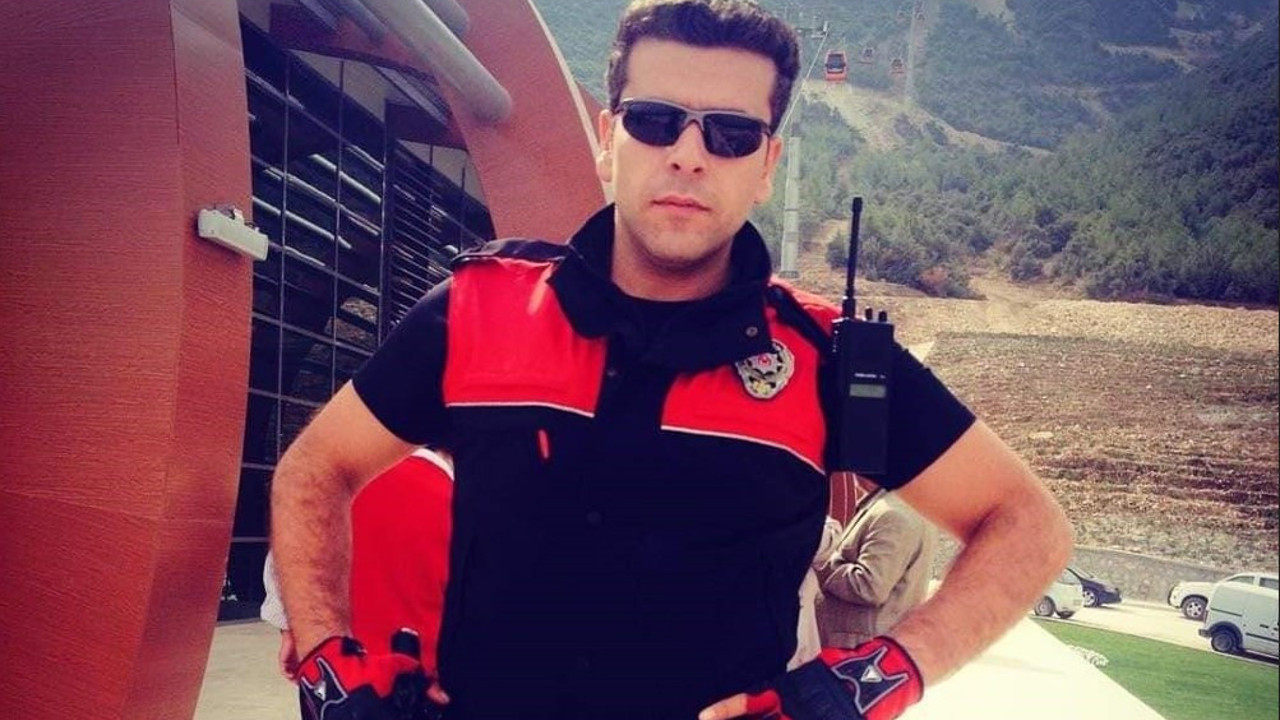 Şüpheli motosikleti kovalayan polisler kaza yaptı: 1 şehit