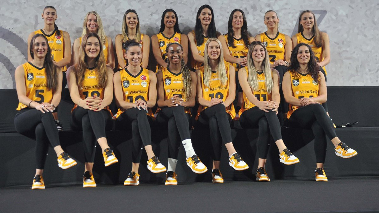 Vakıfbank sezonu açtı