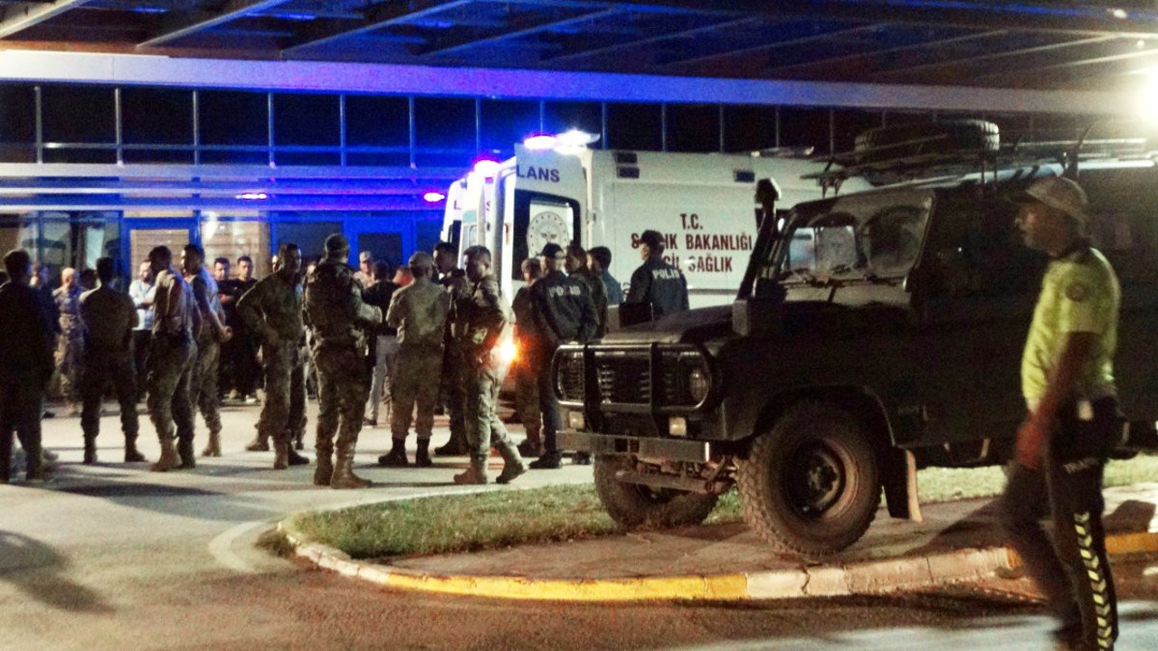 Son Dakika... TSK üssüne roketatarlı saldırı