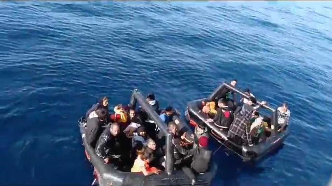 Aydın’da 54 kaçak göçmen kurtarıldı