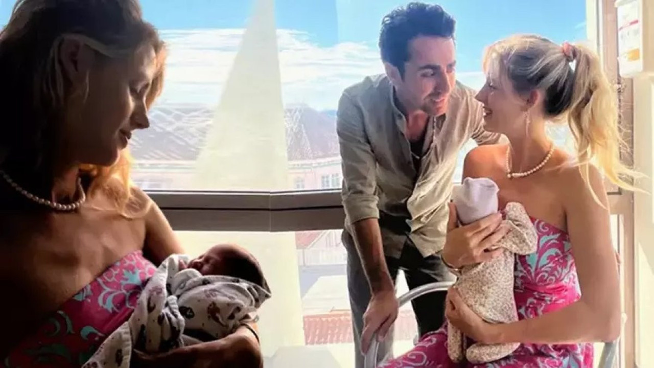 Wilma Elles 3. kez anne oldu. Bebeğinin adını açıkladı