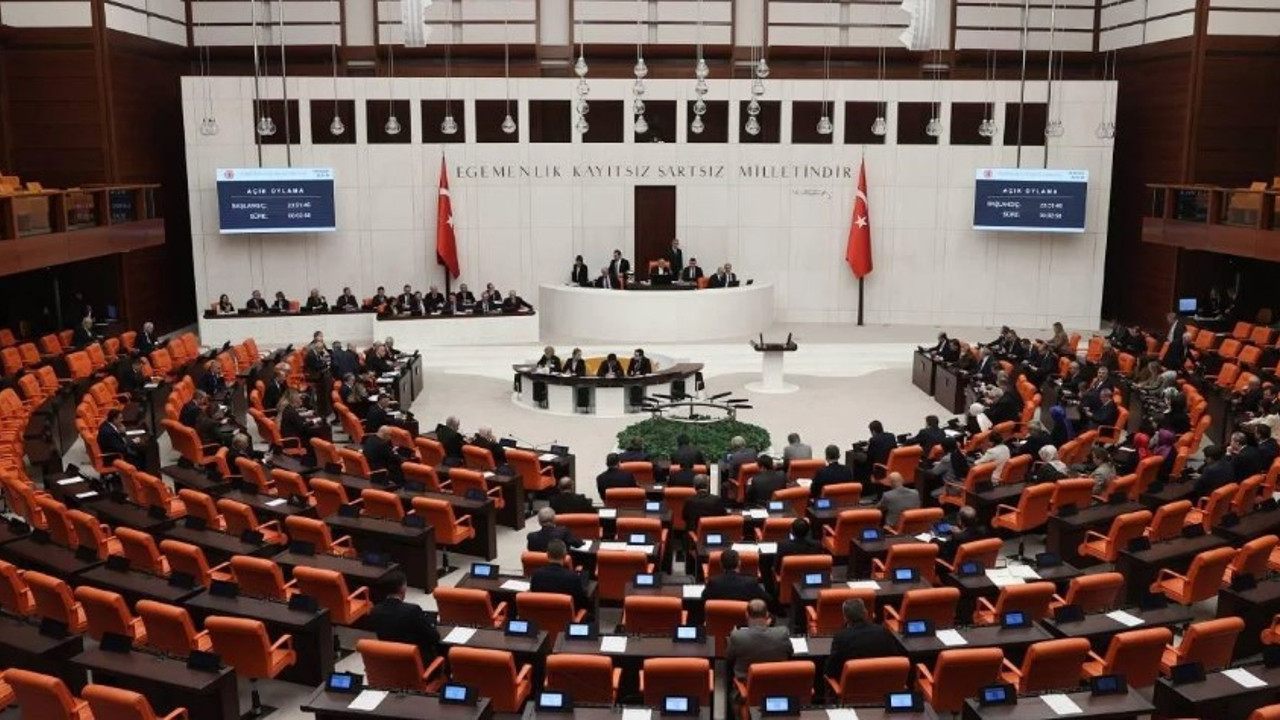 Irak ve Suriye tezkeresi Meclis'e geliyor