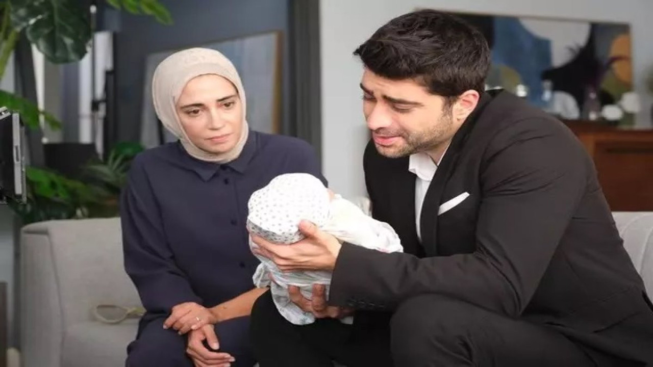 Doğukan Güngör'e ''Fatih'i tokatla'' diye site açıldı! Kızılcık Şerbeti'ndeki rolü tepki çekmişti