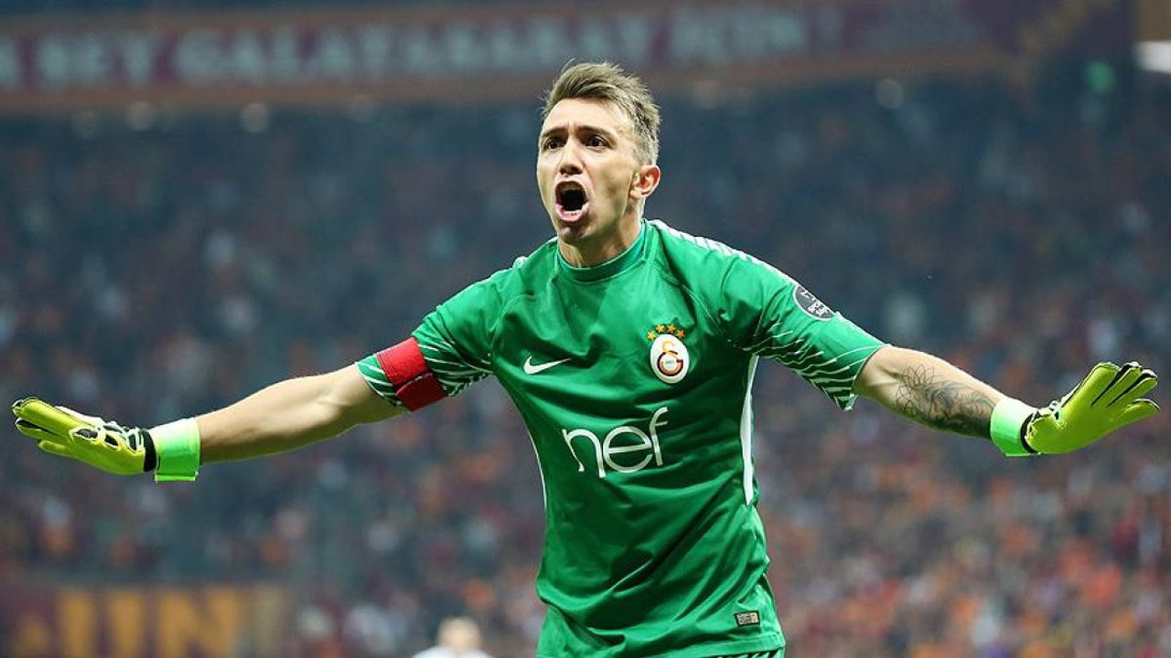Muslera bunu da yaptı. Kimseyi umursamadı
