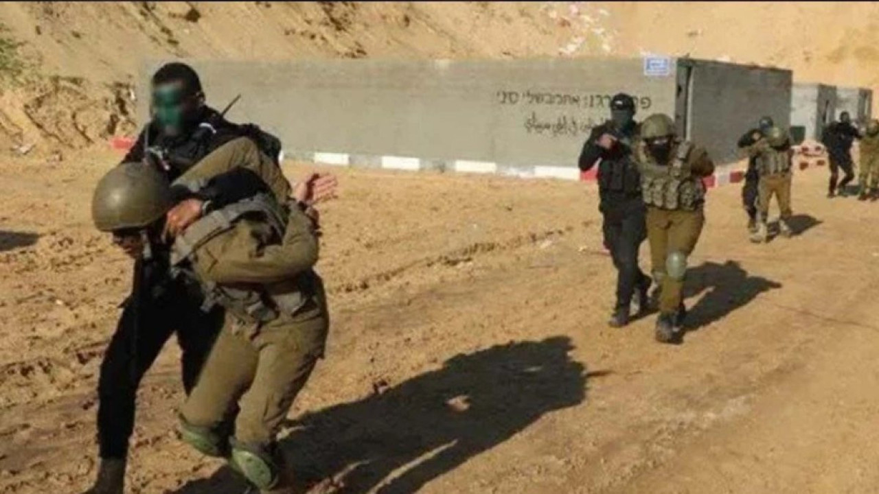 Hamas'tan İsrail’e 'infaz' tehdidi: Vurulan her ev için İsrailli bir rehineyi infaz edeceğiz