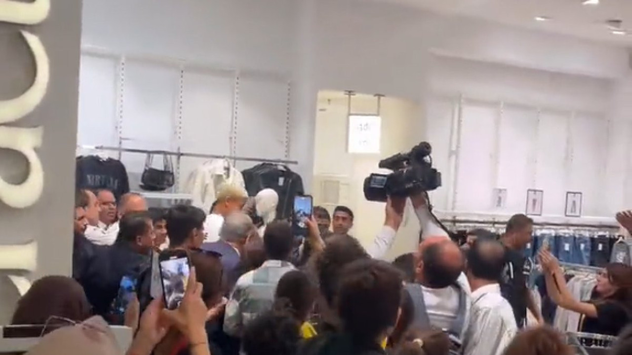 Malatya'da Melissa Vargas izdihamı. Milli yıldız hayranlarının sevgi seline takıldı