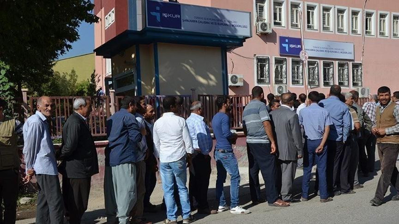 Emekliler İŞKUR kapısında. Vahim tablo ortaya çıktı