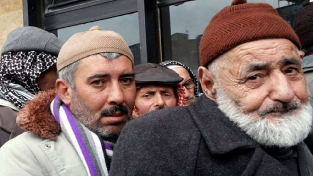 Emekliye 5 bin TL ikramiye şartlarına isyan etti: AKP çalışan emekliyi cezalandırıyor