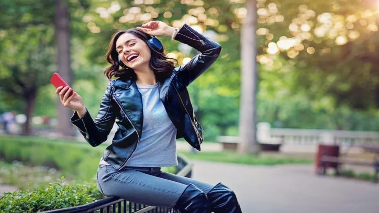 Uzmanından kritik kablosuz kulaklık uyarıları. Sağır olabilirsiniz