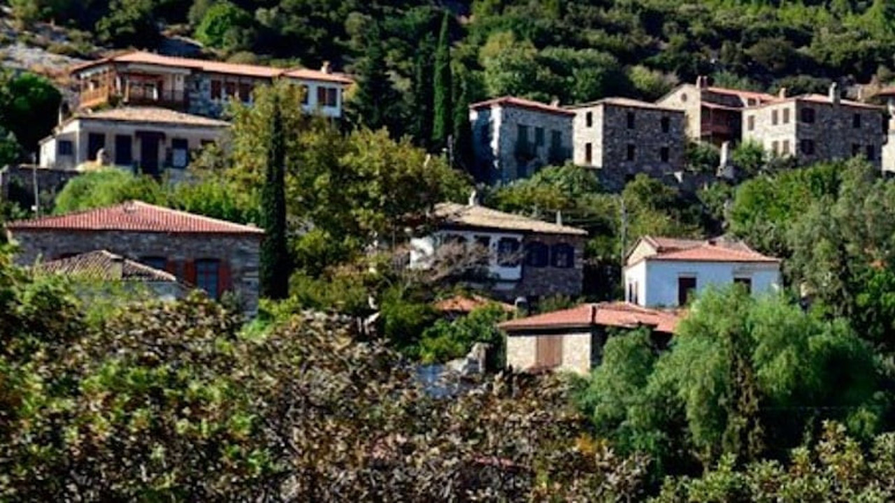 Kadınlardan saklanmak için 55 senedir kendini eve hapseden 71 yaşındaki adamın sıra dışı hikayesi