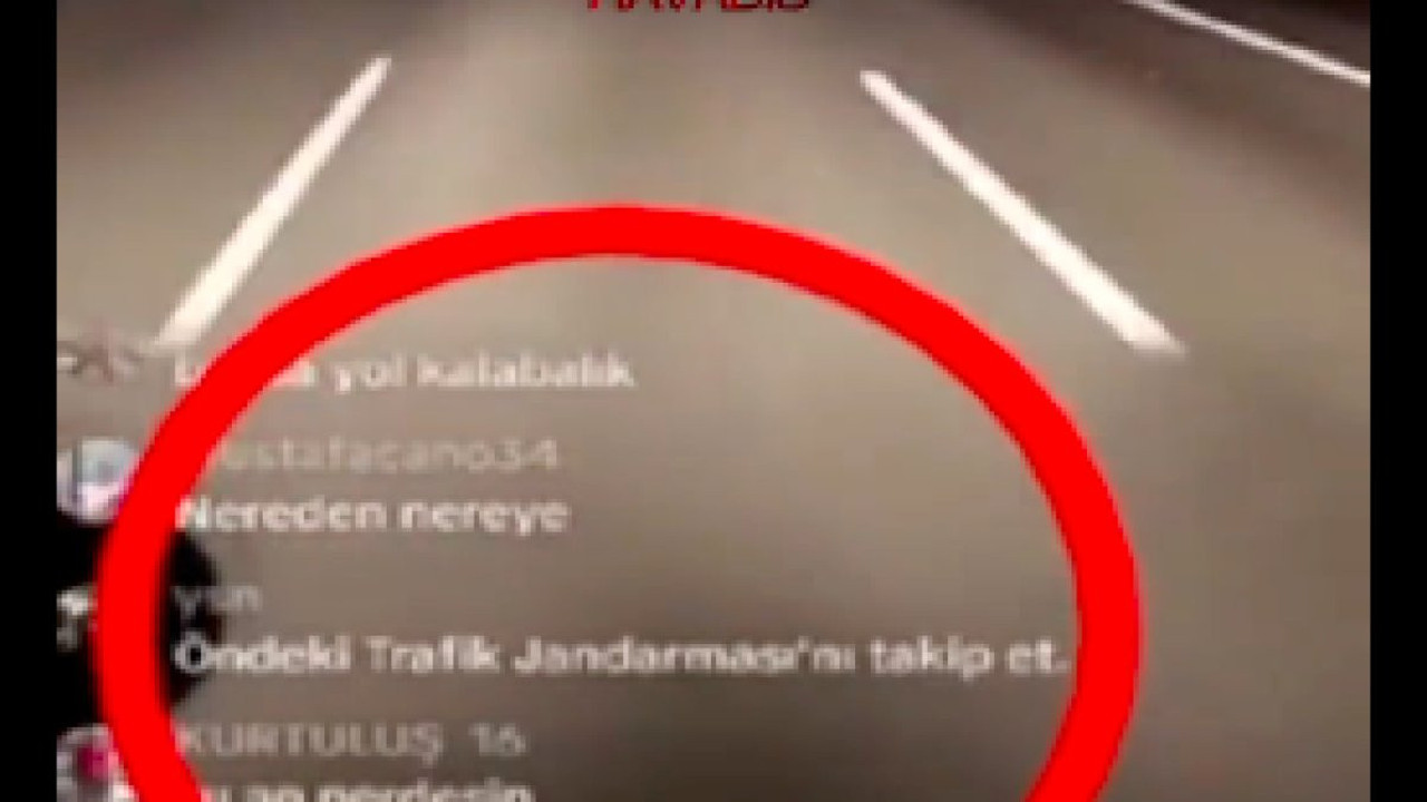 Seyir halindeyken TİkTok'ta canlı yayın açan kamyon şoförünün canlı yayınına jandarma müdahalesi