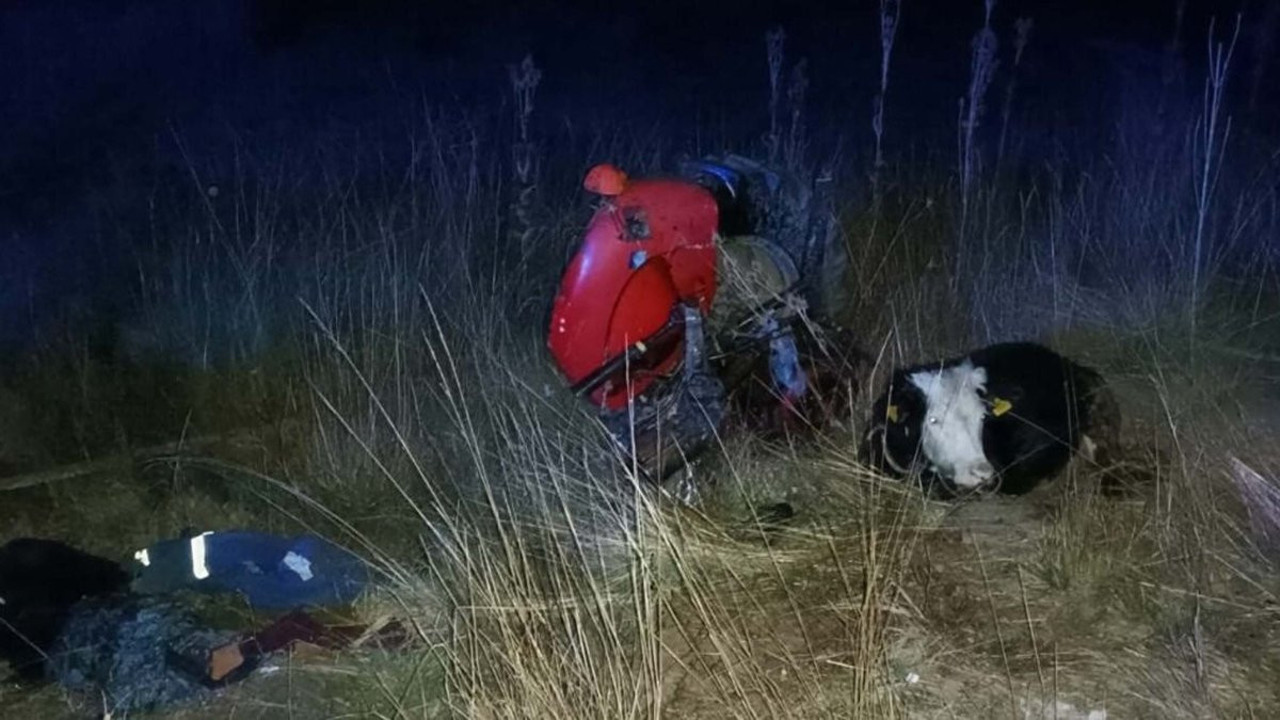 TIR'ın, arkadan çaptığı traktörde hayatını kaybedenler toprağa verildi