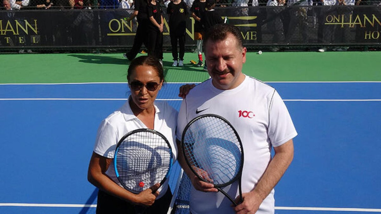 Hülya Avşar'dan 'belediye başkanı adaylığı' açıklaması. Projelerini tek tek sıraladı