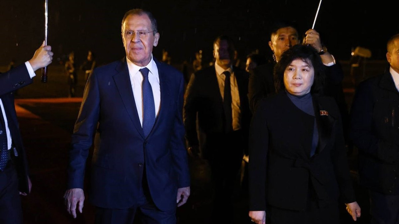 Rusya Dışişleri Bakanı Lavrov, Kuzey Kore’de