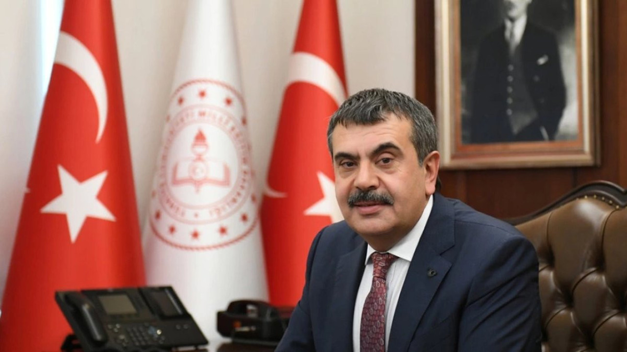 Okullarda Gazze için saygı duruşu. Bakan Tekin'den açıklama