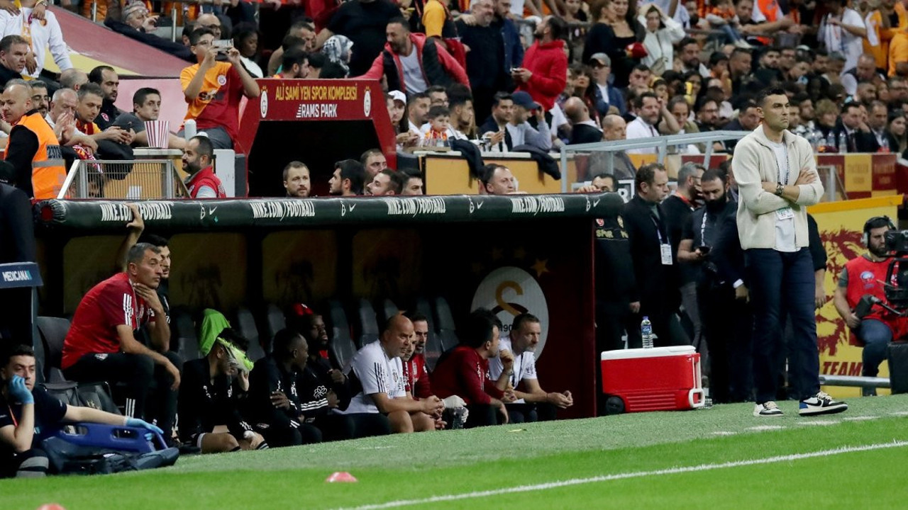 Derbide Rashica krampon fırlattı. Oyundan alınınca deliye döndü