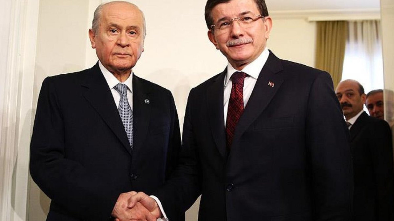 Bahçeli'nin ‘Gazze'ye müdahale’ çağrısına bir destek de Davutoğlu'ndan: Dile getirdiği ifadeleri takdirle karşılıyorum