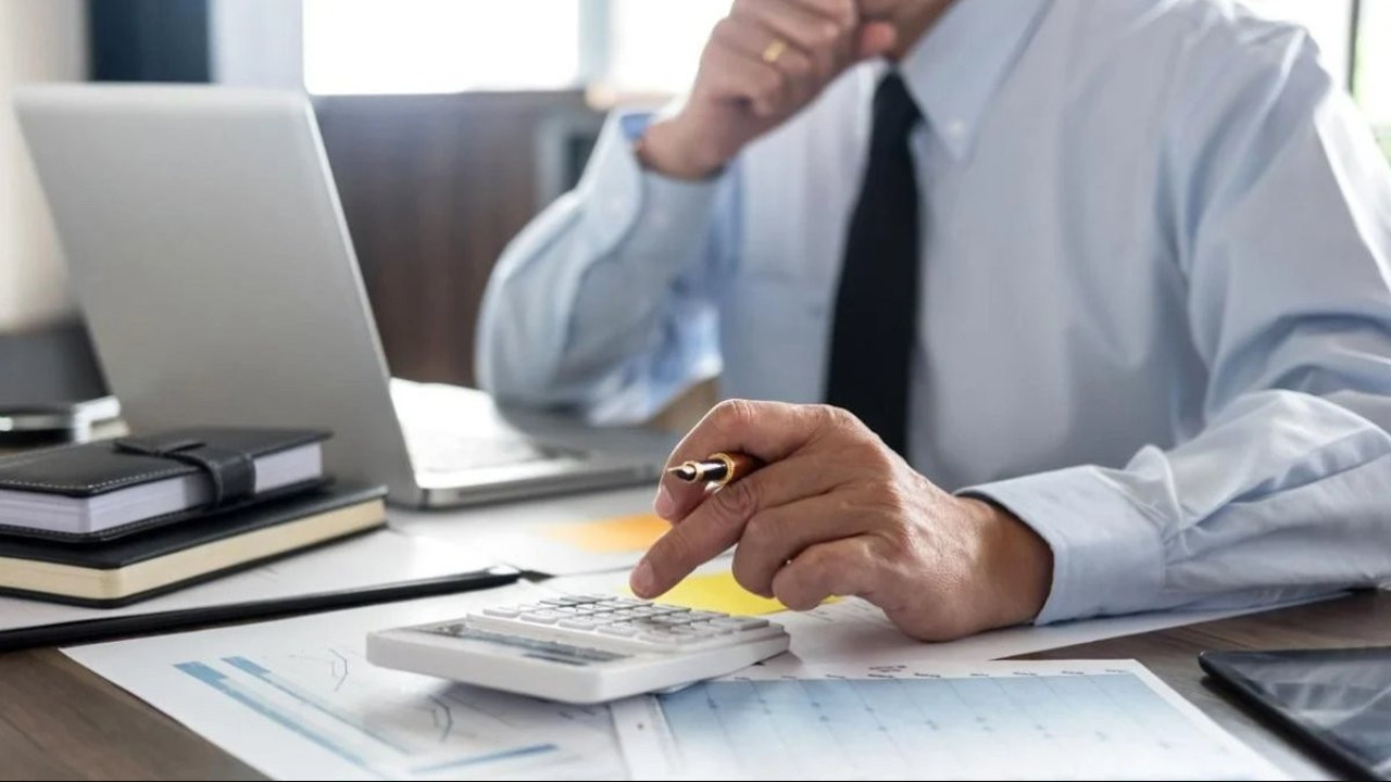 Mahkeme geçim sıkıntısına çözümü ek işte buldu