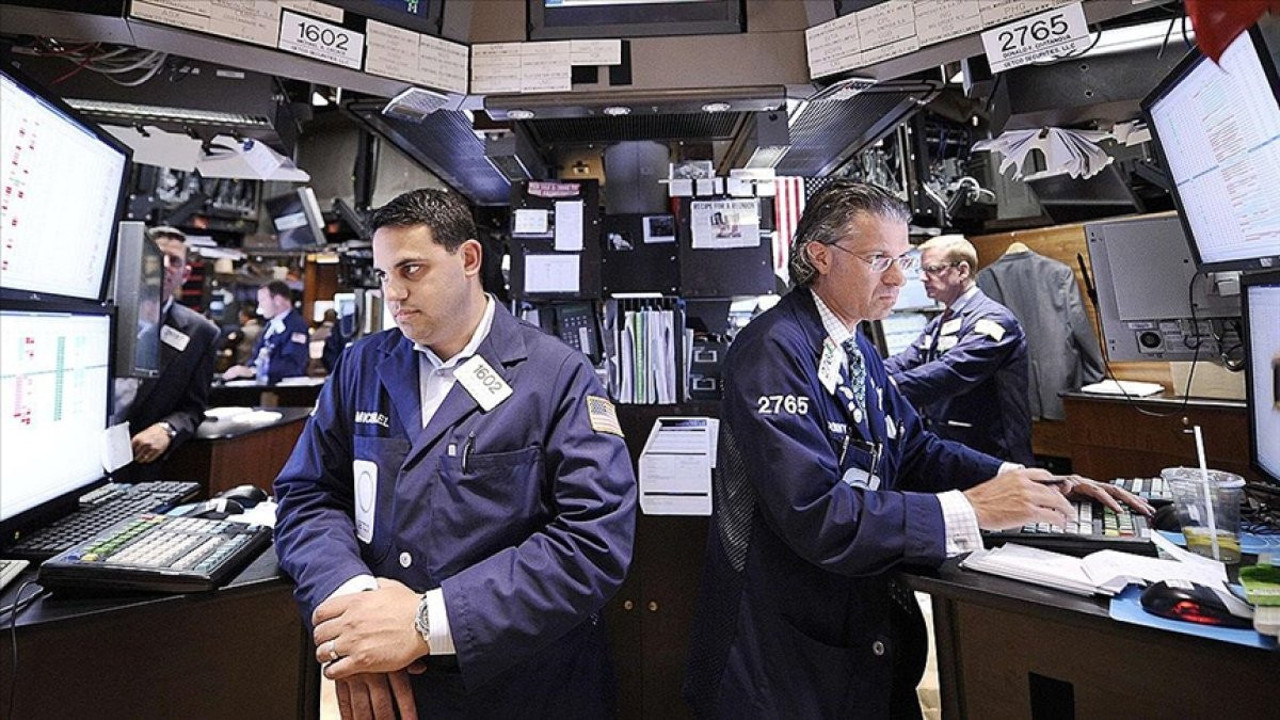 Küresel piyasalar yeni haftaya negatif başladı