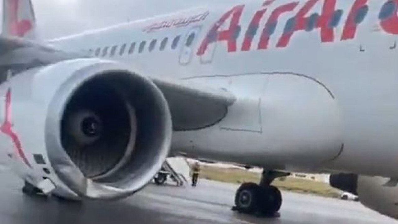 Fas uçağı inişte büyük tehlike atlattı. Motor piste sürttü