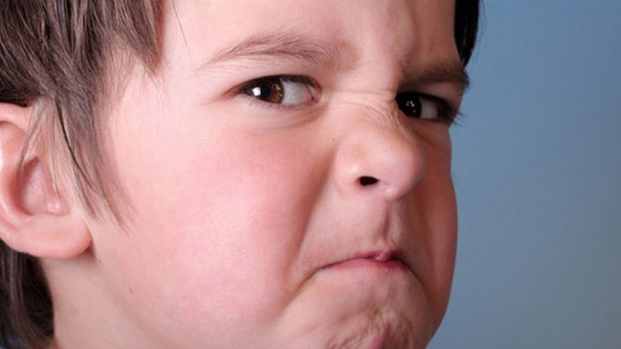 Öfkelenen çocuğa nasıl davranmalı