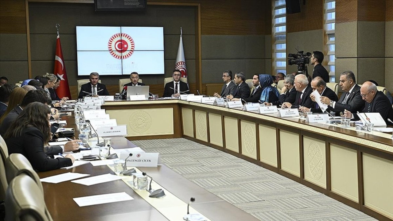 İsveç'in NATO'ya katılım protokolüne ilişkin kanun teklifi TBMM Dışişleri Komisyonuna sevk edildi