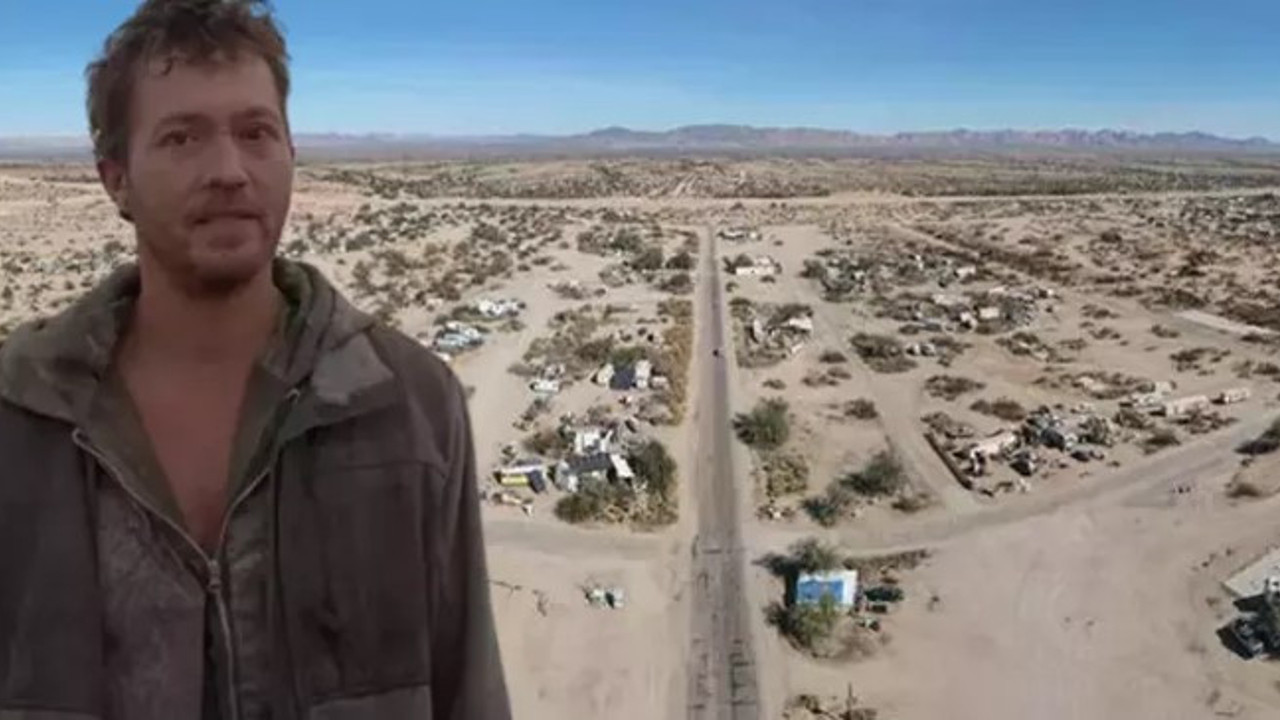 Bu şehirde vergi ve kural yok. Terini satarak para kazanıyor