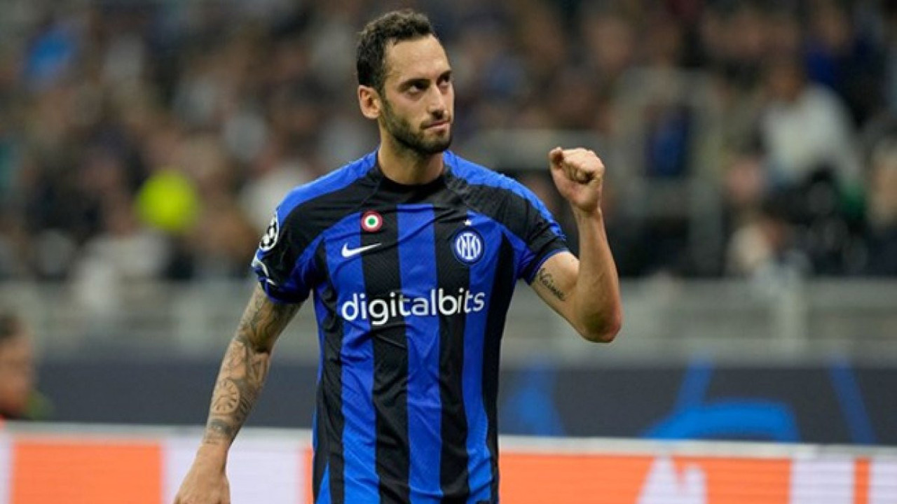 Hakan Çalhanoğlu dünya devine gidiyor. Arda Güler'in rakibi olacak