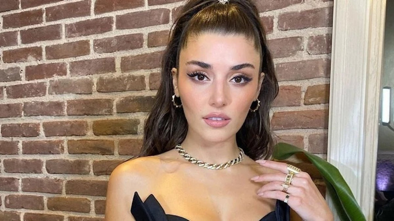 Hande Erçel'in anne özlemi. "Pudra kokulum, seni çok seviyorum"