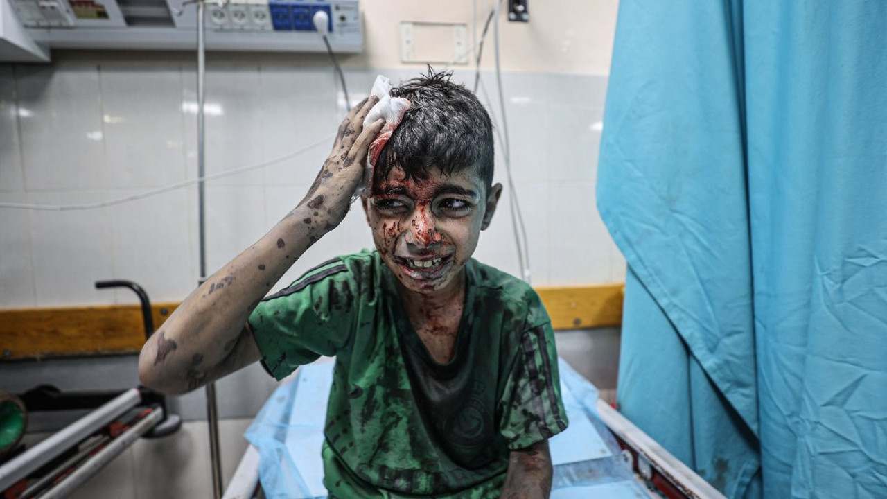 İsrail Han Yunus'ta BM okulunun yakınını vurdu