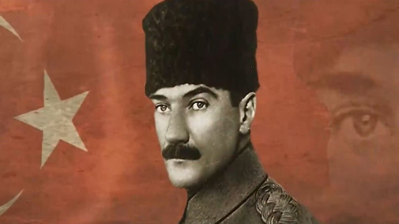 İçişleri Bakanlığı cumhuriyeti kutlamayanları çıldırtacak video yayınladı. Helal olsun sana Sayın Bakan